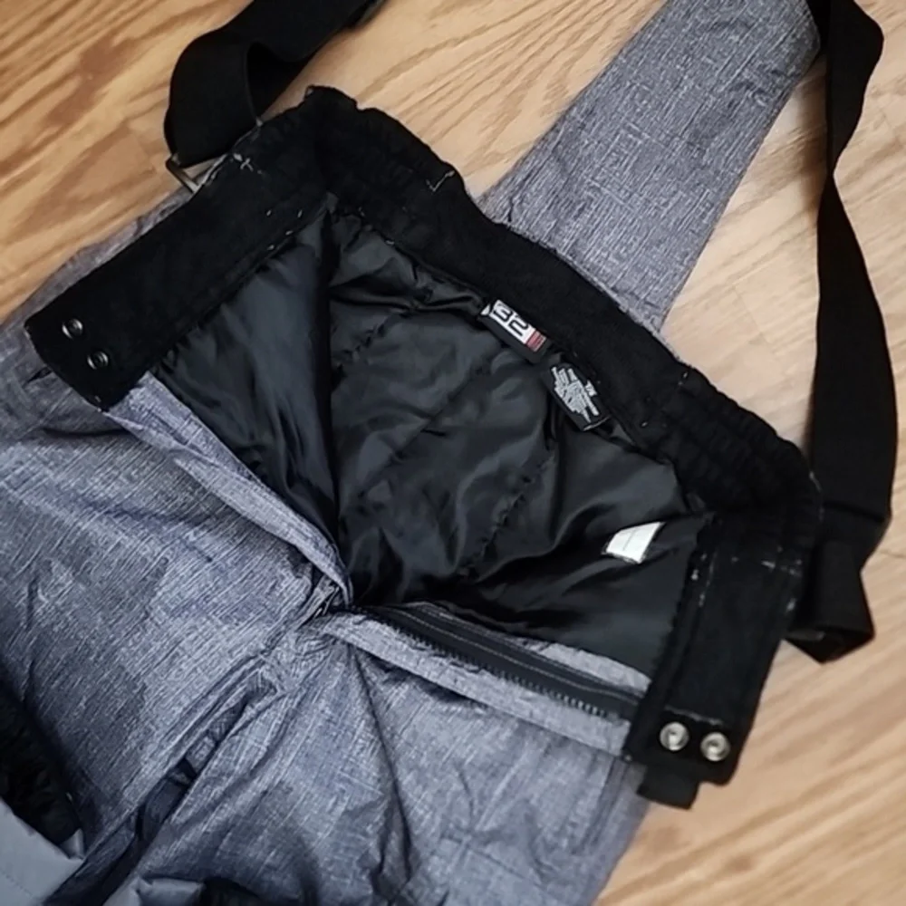 Weatherproof 32' snow‎ pants like new size 7/8